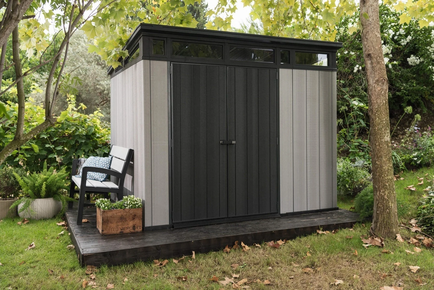Keter Artisan 9 x 7 Garden Shed (2.8 x 2.2m) - CLEARANCE - Image 10