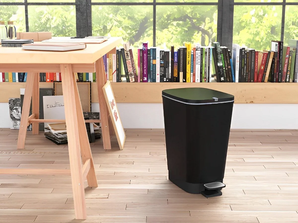 Curver Chic 35L Pedal Bin  - Black - Image 8