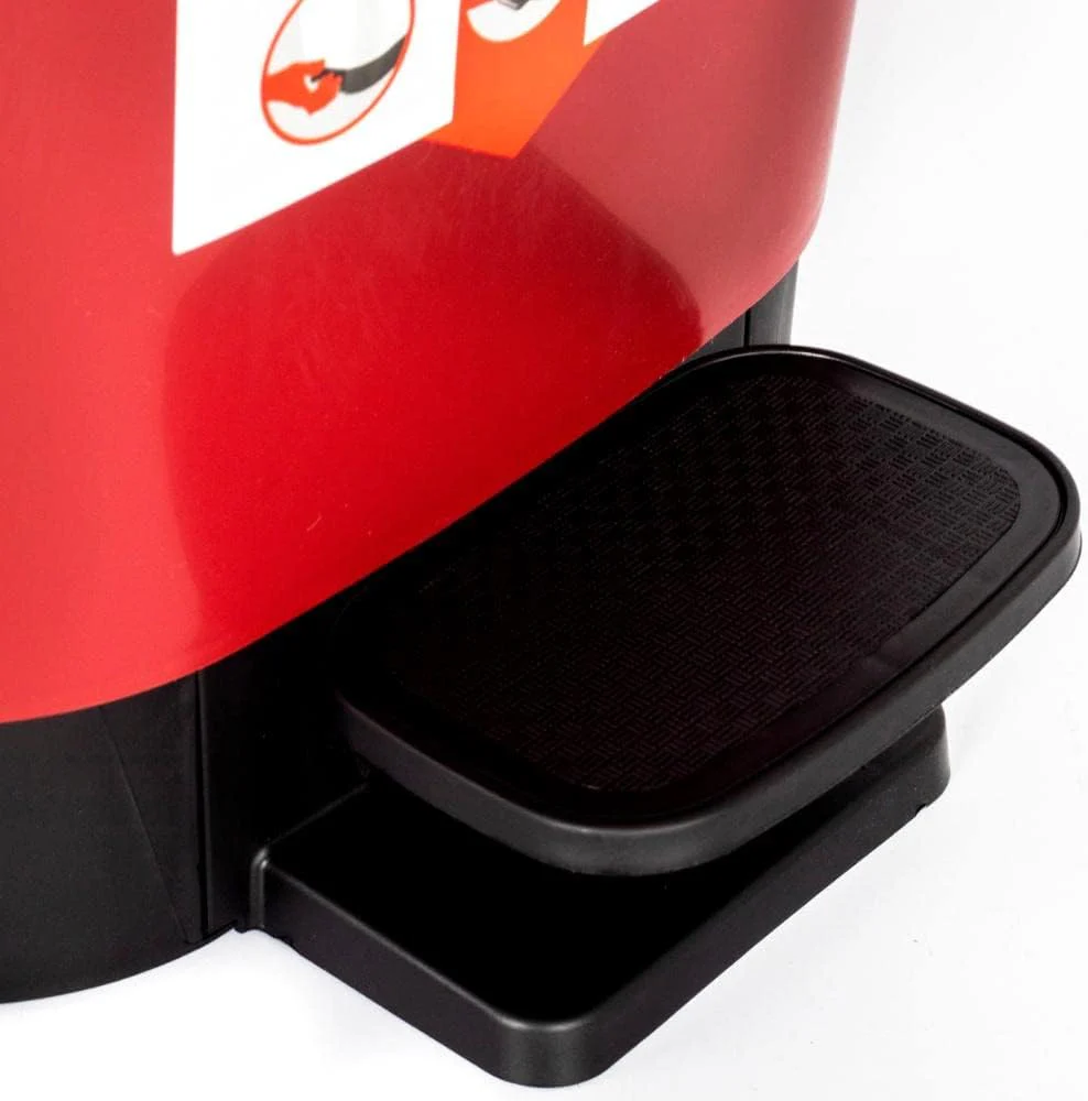 Curver Chic 45L Pedal Bin - Red - Image 5
