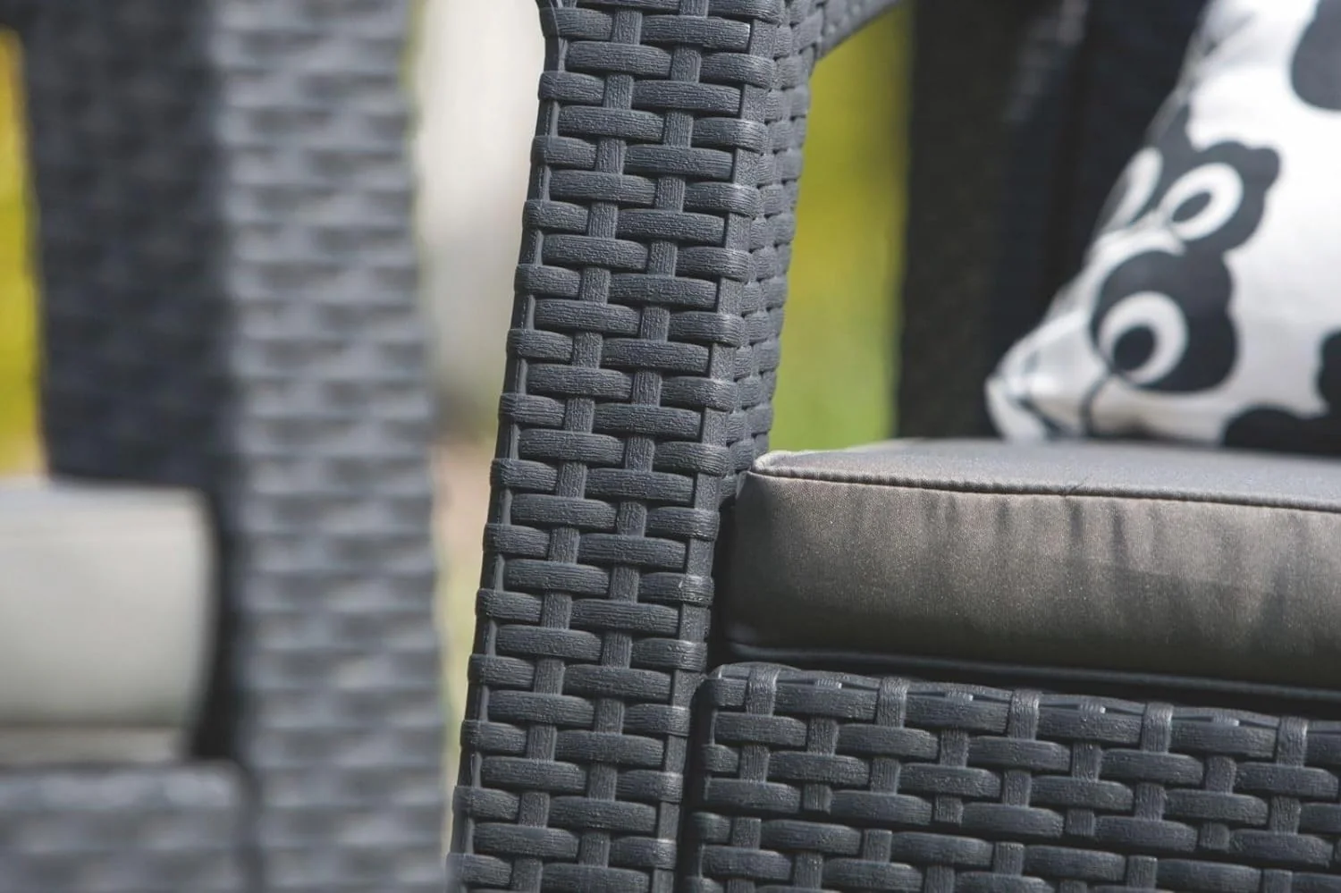 PRE ORDER: AUG. - Keter Corfu Balcony Set - Image 9