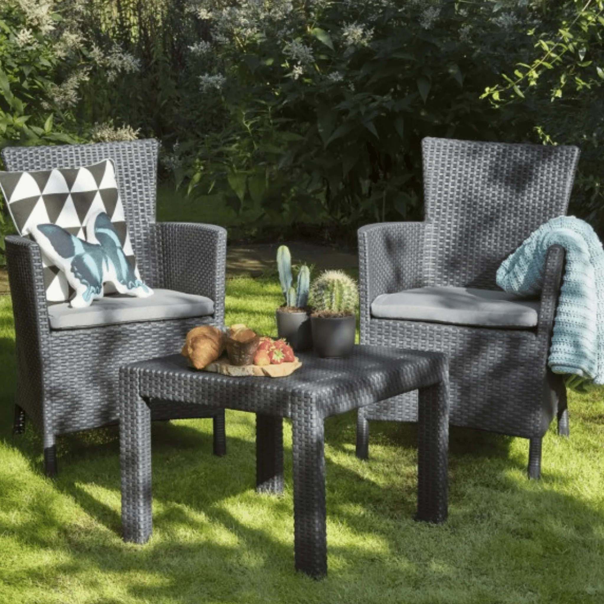 Keter Rosario Balcony Set - Image 6